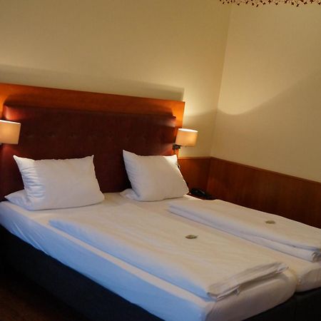 Schwabthal Gasthof - Hotel Zum Loewen מראה חיצוני תמונה